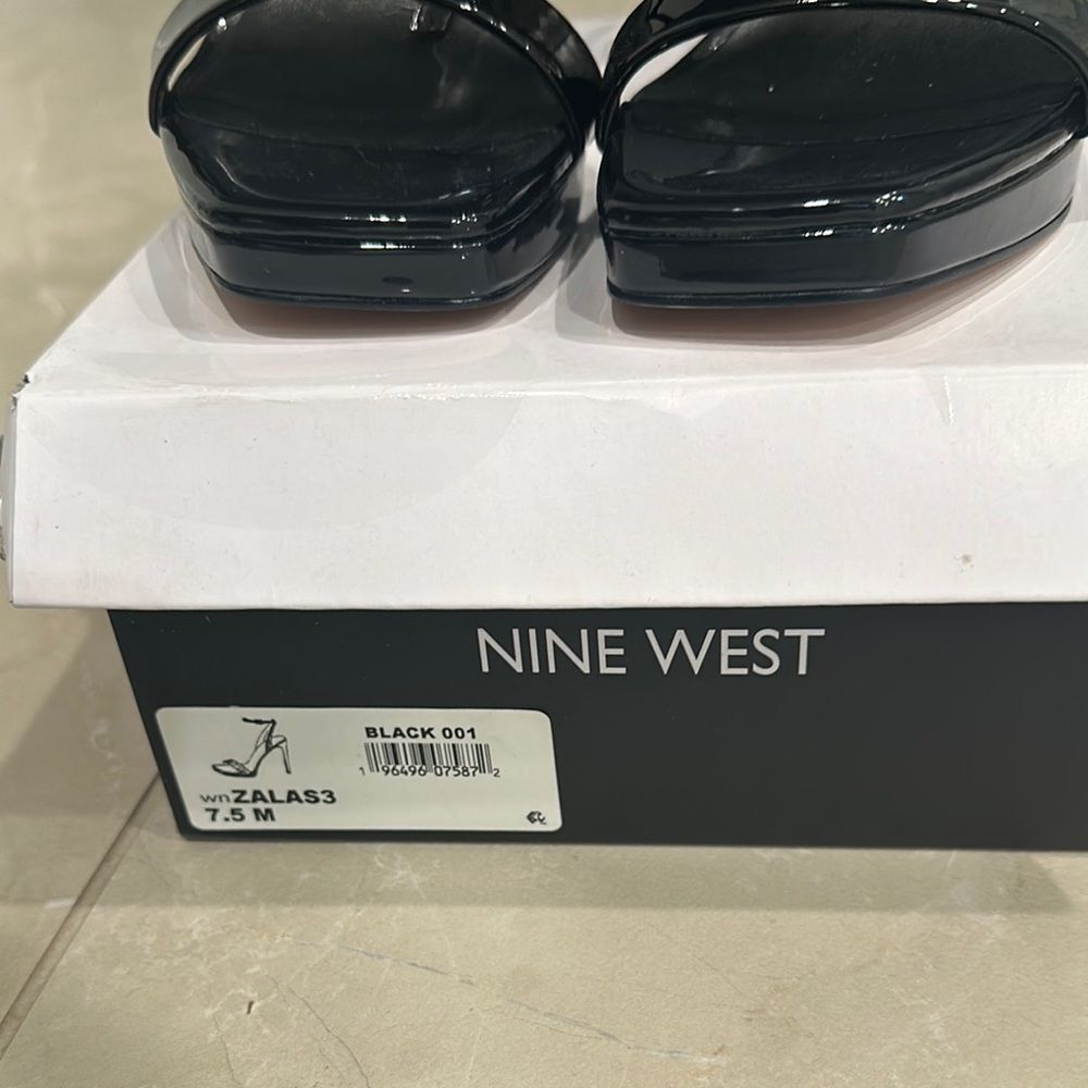 🎉SALE🎉Nine West Black Heels with Slingback Design - Picture 2 of 5